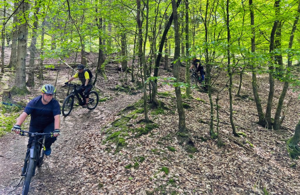 E-Bike Leidenschaft in Heidenrod: Von den Anfängen bis zu meinen geführten E-Bike Touren 1 E-Bike Touren Heidenrod